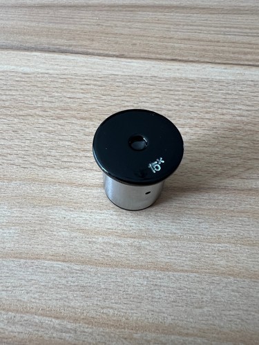 Microscope eyepiece with - , scale
