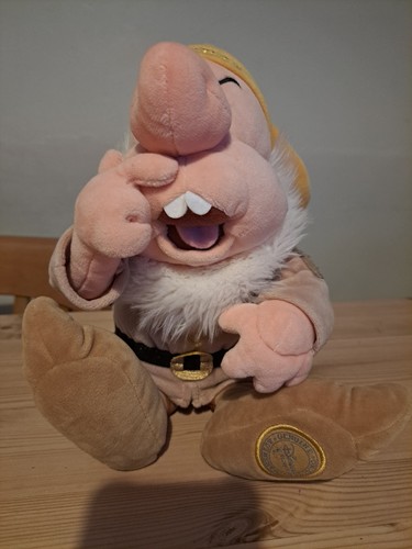 Disney store exclusive - disney,