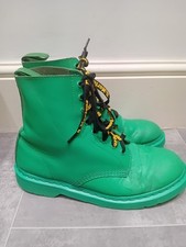 Doc Martens Soft Pascal Green Leather 1460 8 Hole Boots UK 9 Green Soles