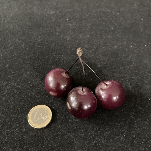 Dark red fake - of, 3