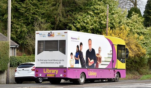 Photo 6x4 mobile library - photo,
