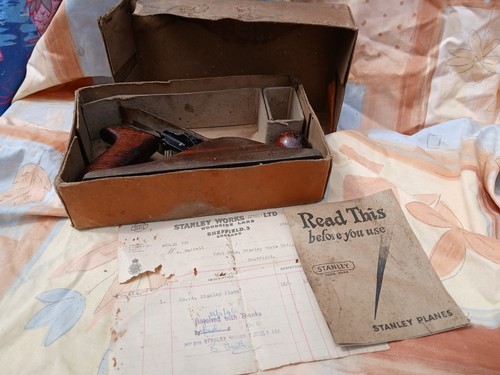Vintage wood plane with - no, 4
