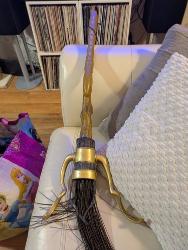 Harry potter broom - potter,
