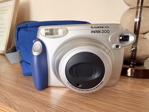Vintage fujifilm instax 200 - fujifilm,