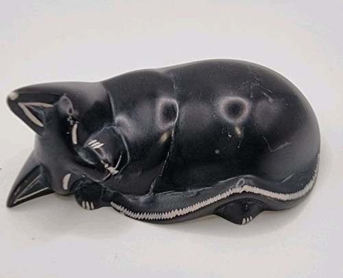 Small black cat ornament - black,