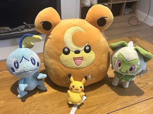 Pokemon plushies bundle - plushies,