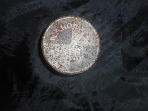 Old tobacco tin - ,., mahogany