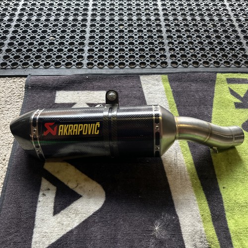 Akrapovic carbon fibre end - akrapovic,