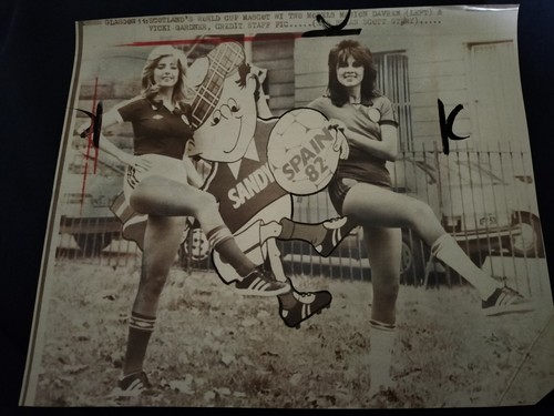 Vintage scotland football - vintage,