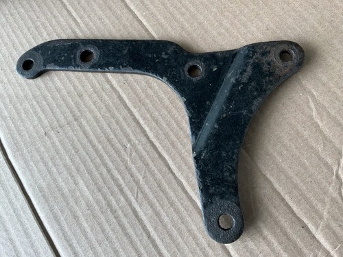 Bsa a10 engine plate - engine,