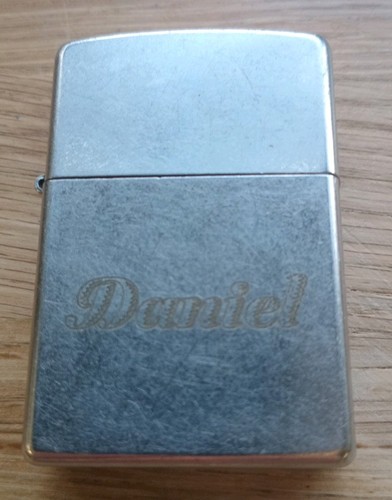 Nice vintage silver tone zippo - tone,