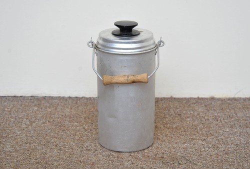 Vintage old aluminium - , milk