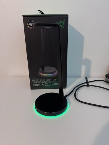 Razer base station chroma - station, v2
