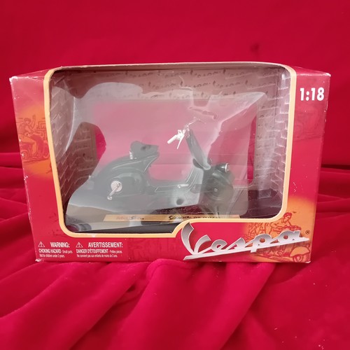 Lovely diecast vespa scooter - lovely,