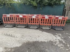 5x Oxford Plastics 1m barrier