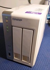 Nas QNAP TS-231 + 2 x 4 TB HDD Seagate Ironwolf