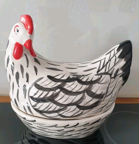Egg holder retro - egg, chicken