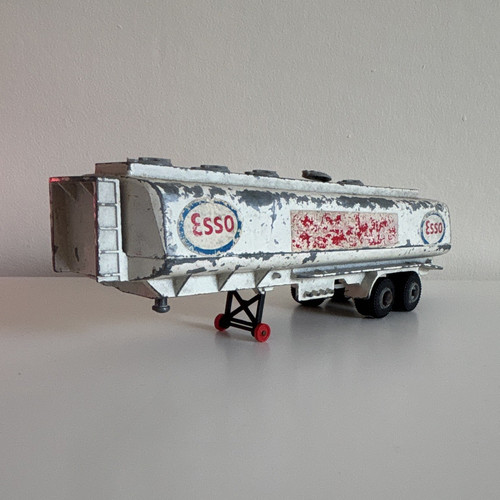 Esso tanker trailer diecast - esso,