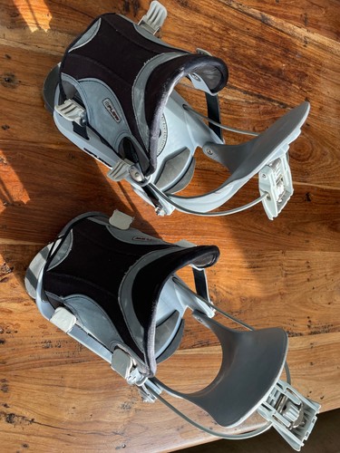 Flow snowboard bindings - flow,