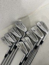 Mizuno Right Handed Iron Set