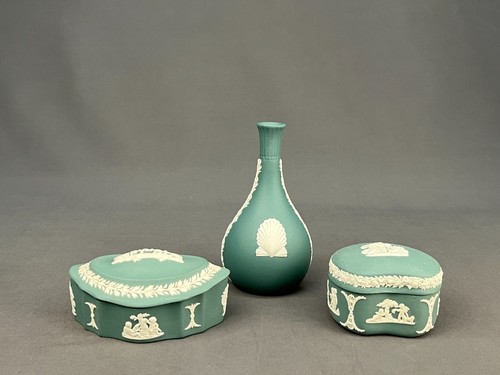 Wedgwood teal jasperware - pc,