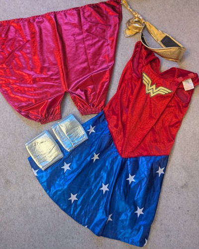 Wonder woman official costume - wonder,