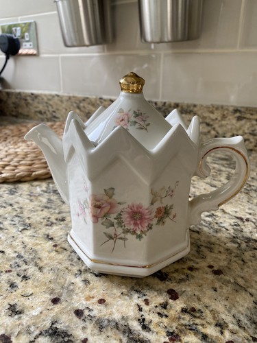 Vintage crown rim hexagonal - crown,