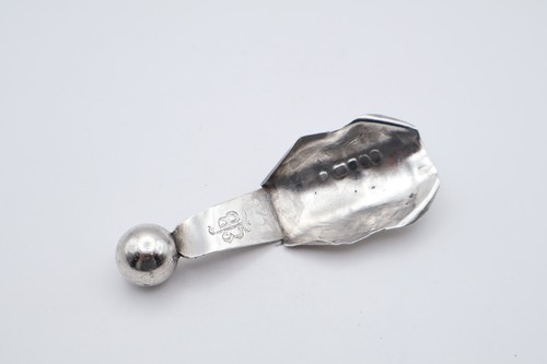 Unusual vintage silver arts - ,
