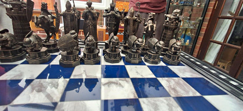 Harry potter themed chess set - themed,