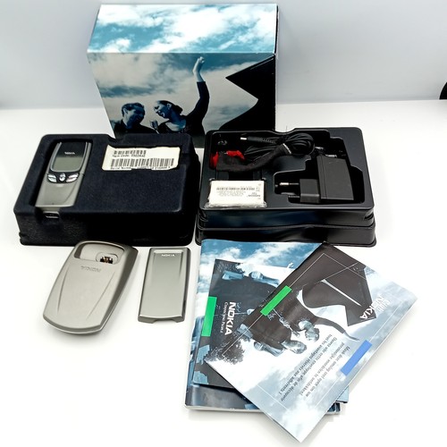 Nokia 8850 silver unlocked - 8850,