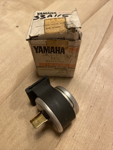Genuine yamaha tz125 flasher - genuine,