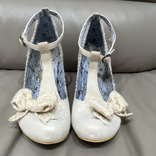 Irregular choice white bar - choice,