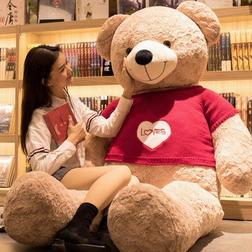 Oversized teddy bear action - oversized,