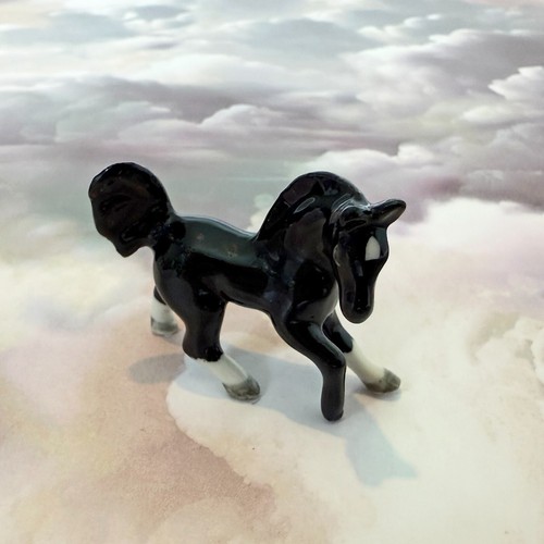 Black horse minifig - horse, mini