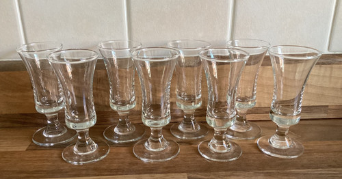 Set eight vintage clear - set,