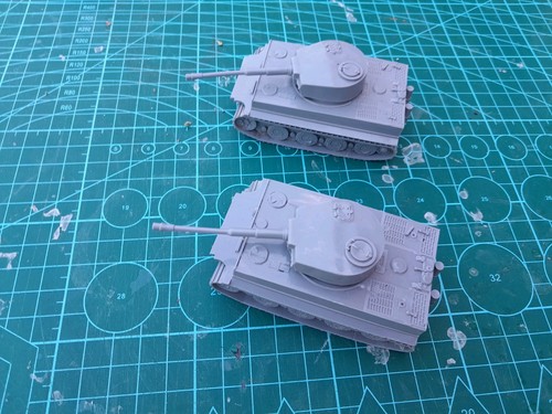 Airfix oo tiger tanks - 1:72,