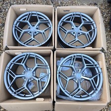 20" Alloy Wheels Riveria RF12
