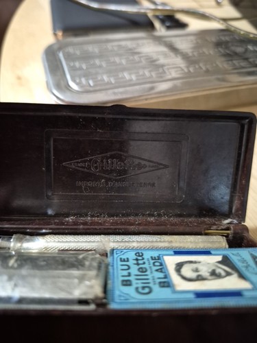 Vintage gillette safety razor - gillette,