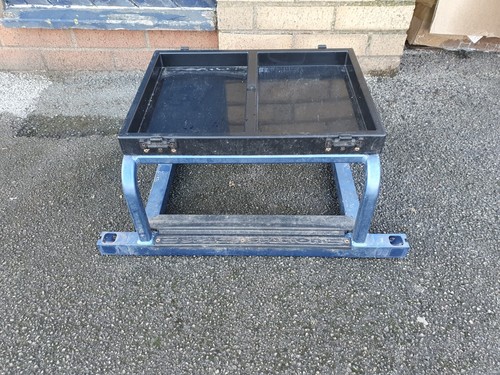 Frame for preston space - preston,
