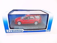 UNIVERSAL HOBBIES 2540 'RENAULT LAGUNA Mk.I BREAK/ESTATE'. RED. 1:43. MIB/BOXED