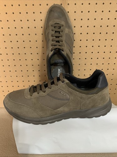 Men size 10 - men’s,