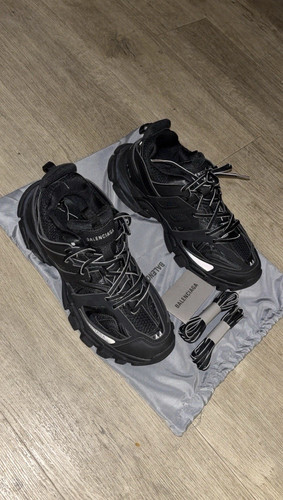 Balenciaga men black low - black, top