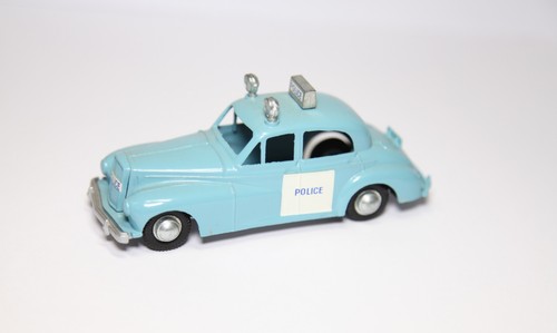 Budgie 246 police patrol car - police,