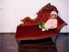 Vintage Small Childs Chaise