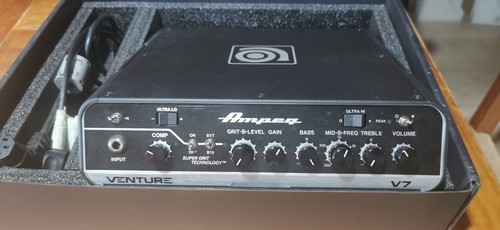 Ampeg venture bass - ampeg,