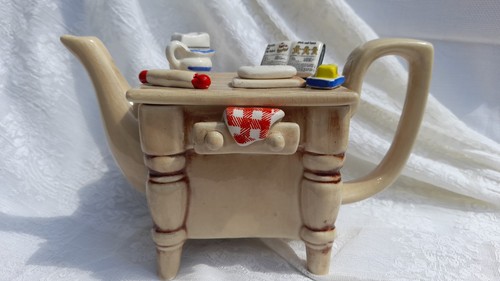Vintage novelty teapot south - vintage,