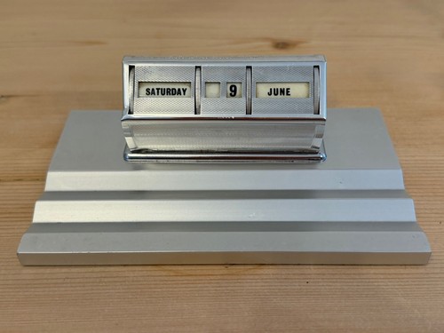 Art deco vintage - retro, chrome