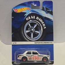Hot Wheels 2015 - DATSUN