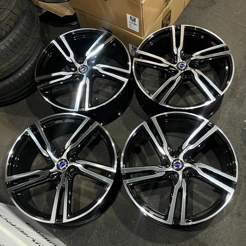 Exdisplay volvo r - 22",