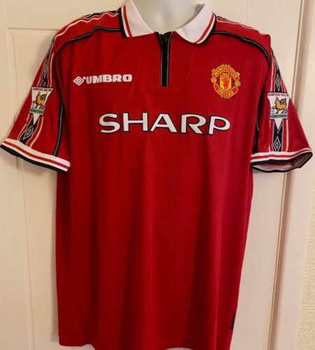 Retro united football - united,
